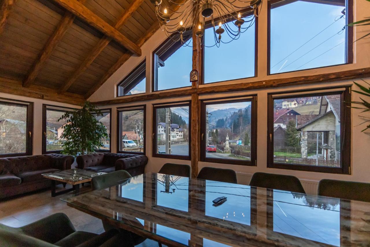 Ranger Chalet Моечиу-де-Сус Экстерьер фото